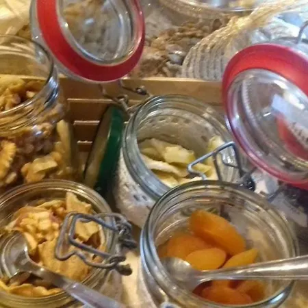 Ca Prosciutto: I Mandorli Roncofreddo
