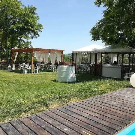 Ca Prosciutto: I Mandorli Bed & Breakfast Roncofreddo
