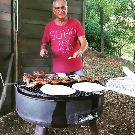 Ca Prosciutto: I Mandorli Bed & Breakfast *